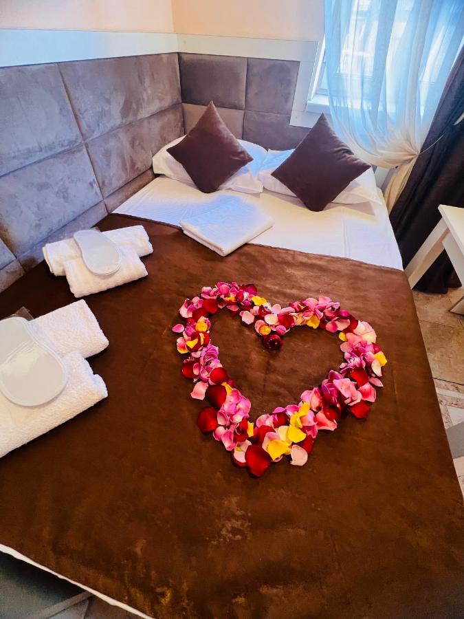 Marnar Hotel Γιερεβάν Εξωτερικό φωτογραφία