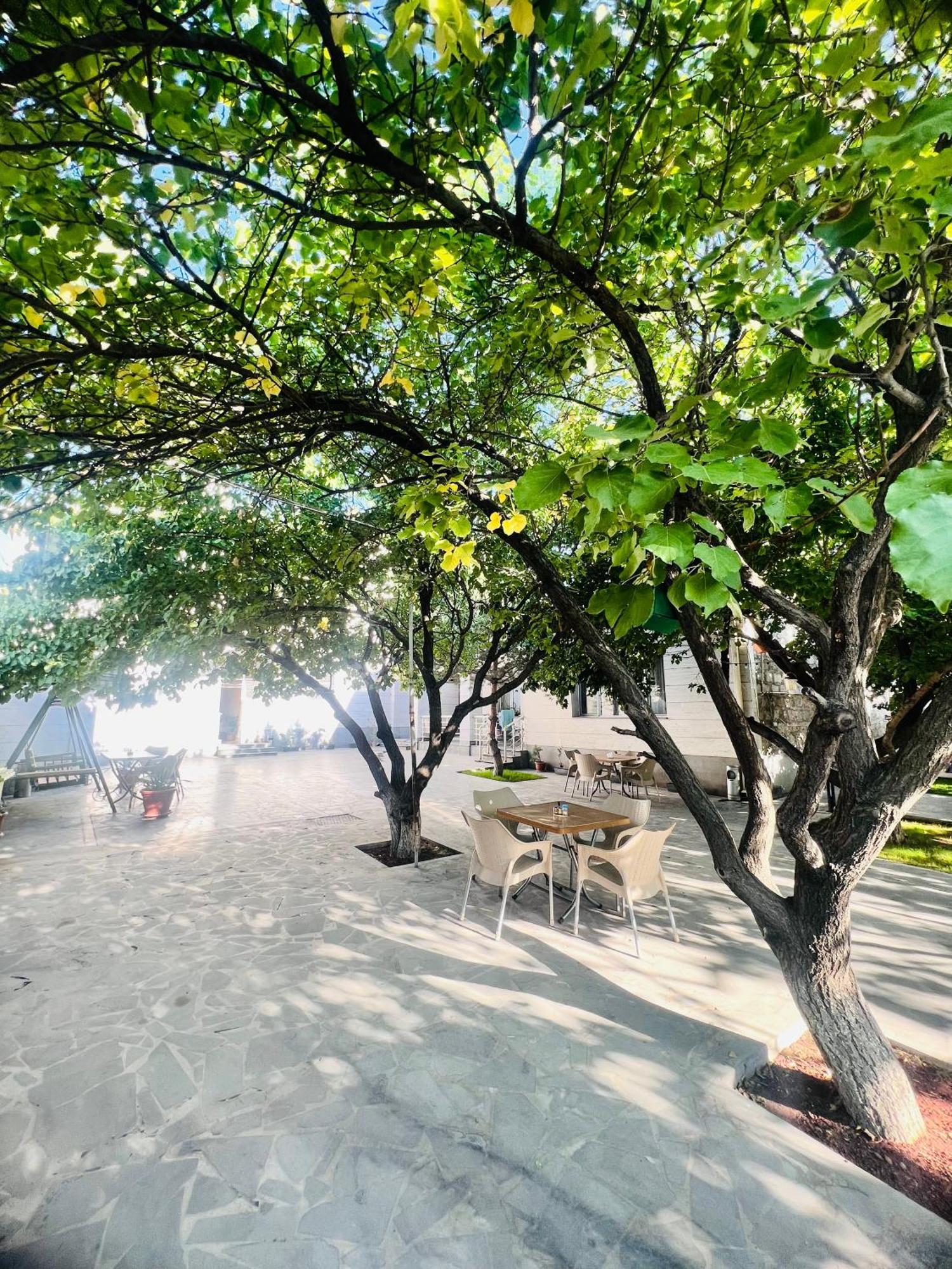 Marnar Hotel Γιερεβάν Εξωτερικό φωτογραφία