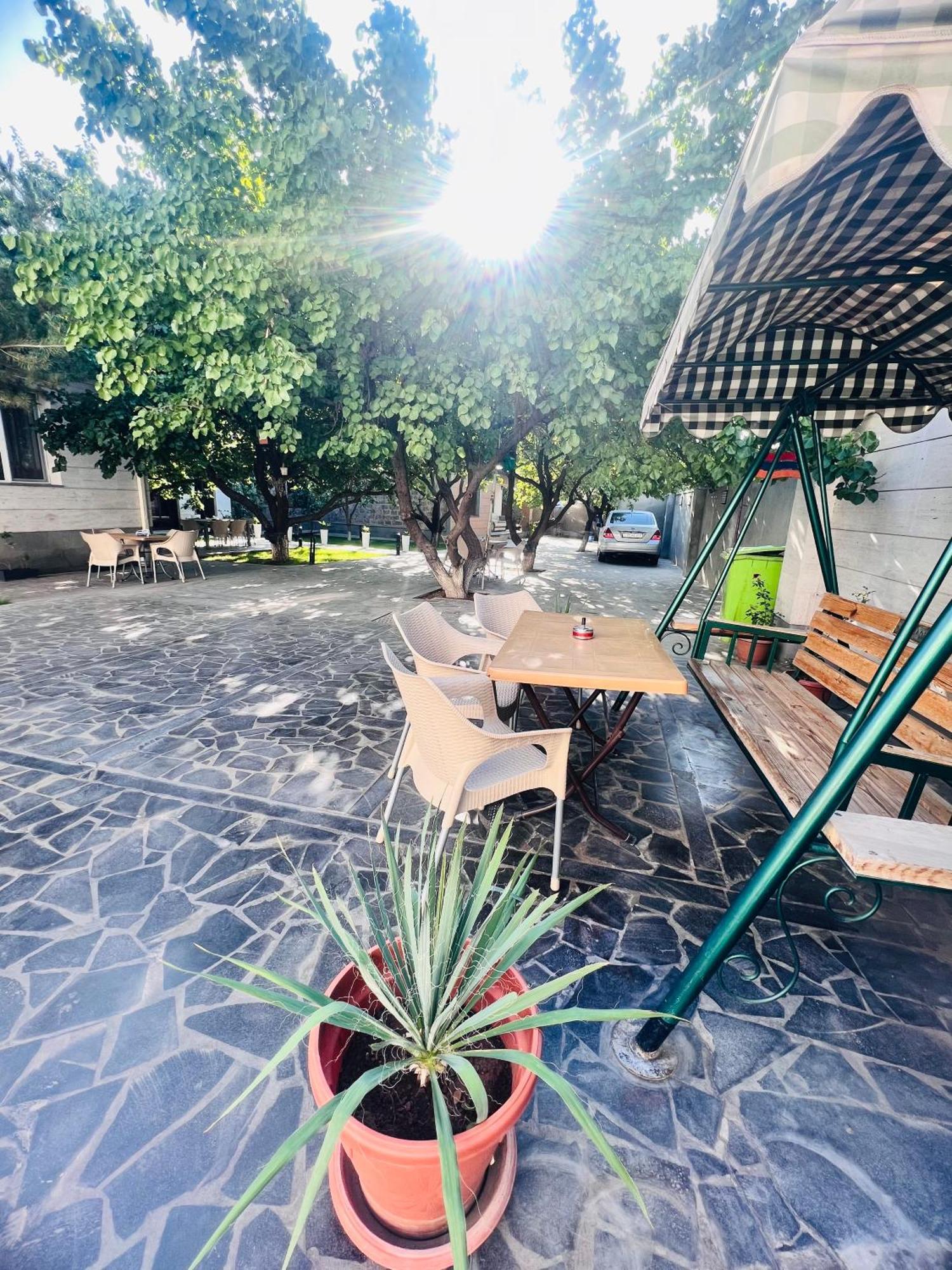 Marnar Hotel Γιερεβάν Εξωτερικό φωτογραφία