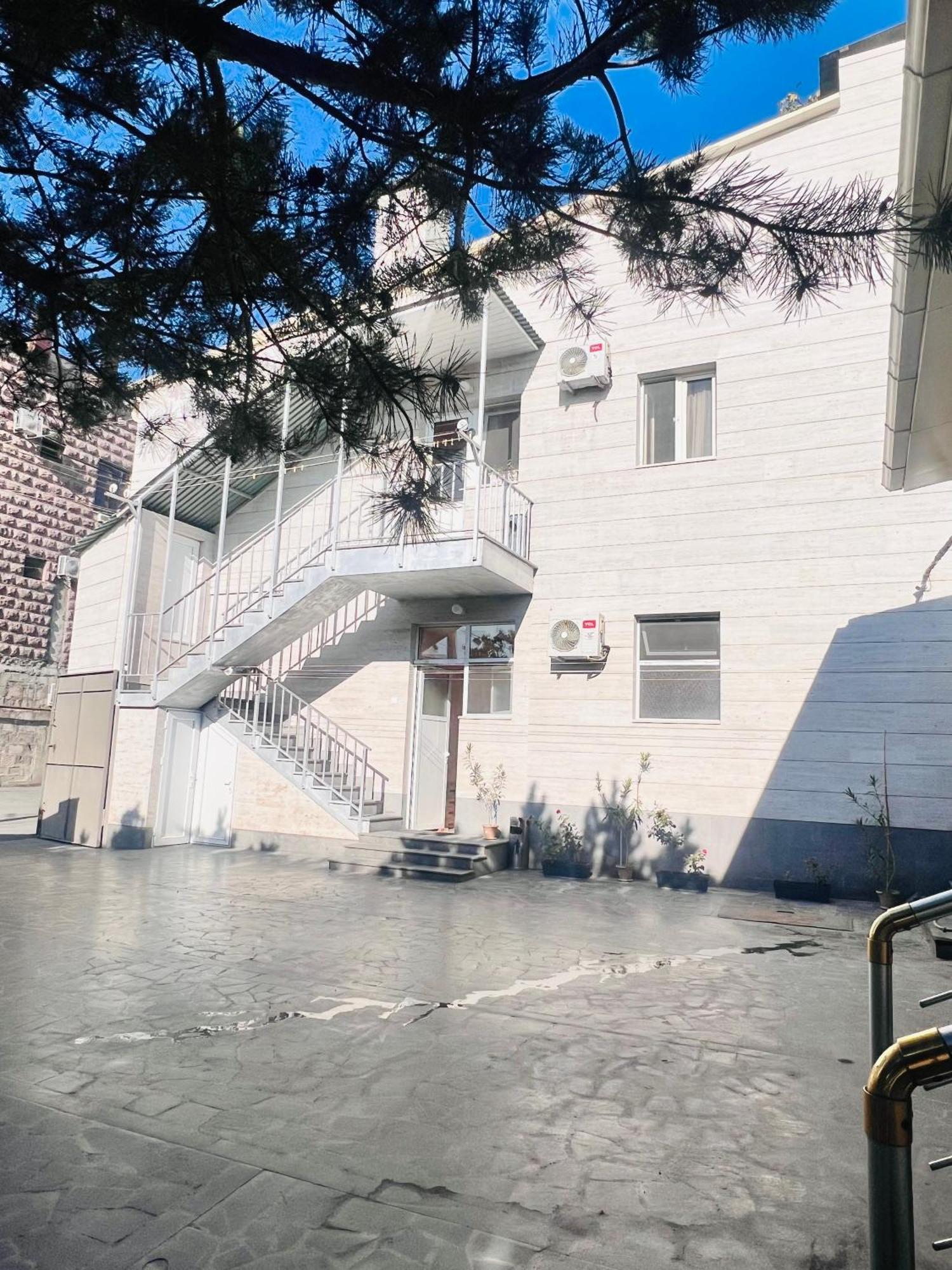 Marnar Hotel Γιερεβάν Εξωτερικό φωτογραφία