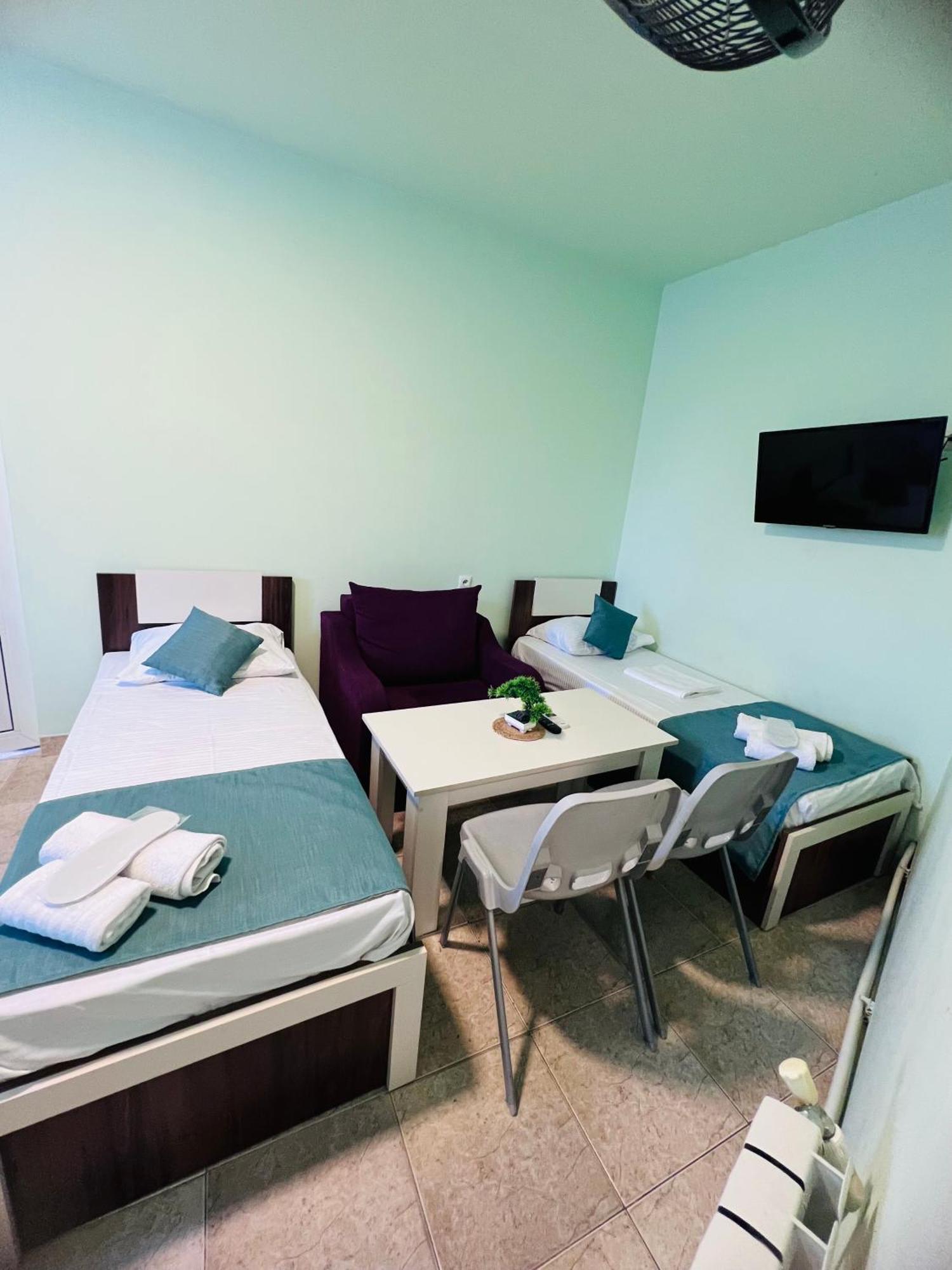 Marnar Hotel Γιερεβάν Εξωτερικό φωτογραφία